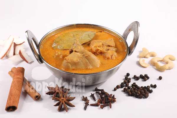 CHICKEN CURRY 