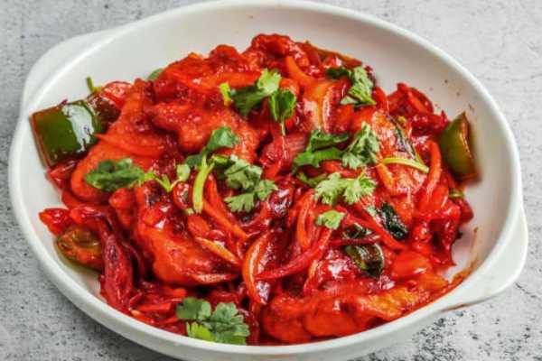 CHILLI GARLIC FISH (DRY) 