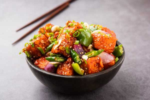 CHILLI PANEER (DRY) 