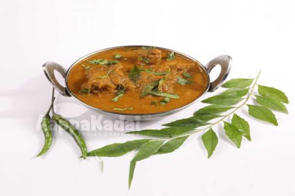 CHEF’S SPECIAL CHICKEN CURRY 