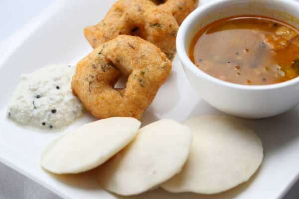 Idli Vada Combo 