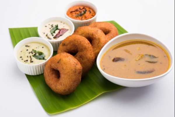 Medu Vada (4 Pcs)