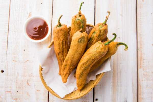 Mirchi Bajji (3 Pcs)