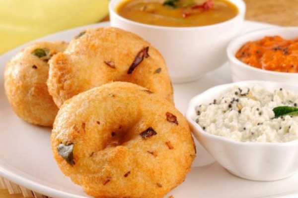 Medu Vada (3 Pcs)