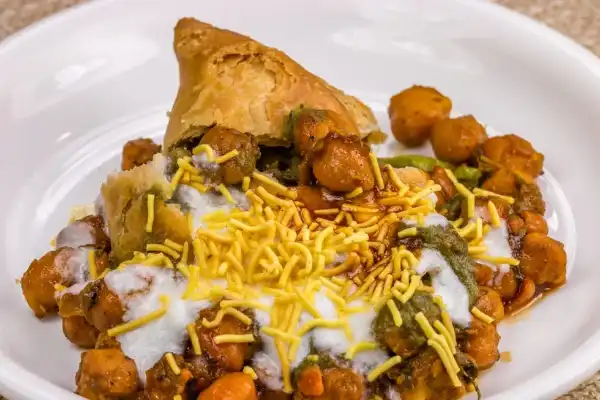 Samosa Chaat 