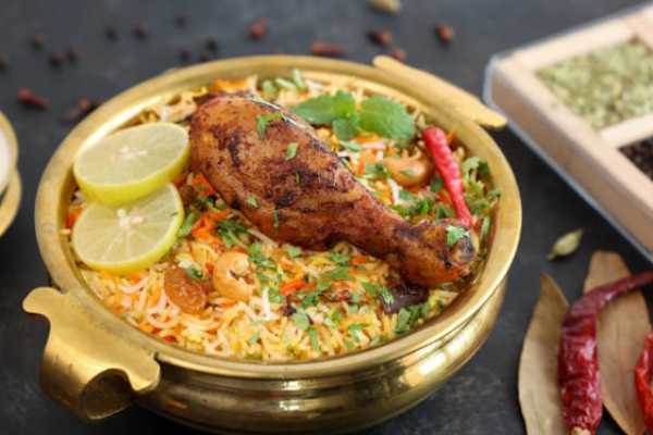 Family Pack Chicken Dum Biryani