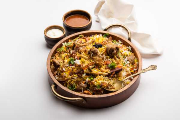 Chefs Special Chicken Pan Biryani ( Boneless)