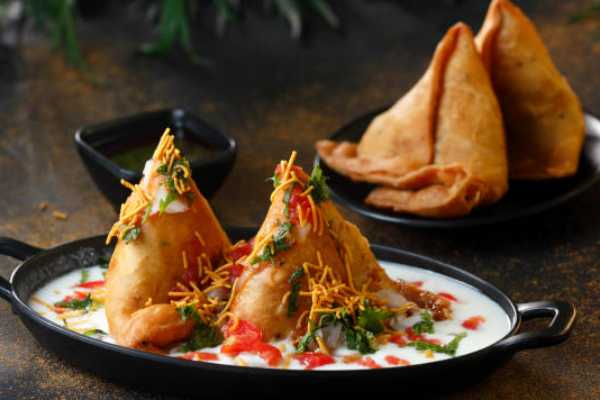 Samosa chat