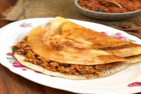 curried chicken Dosa