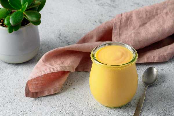 Mango lassi