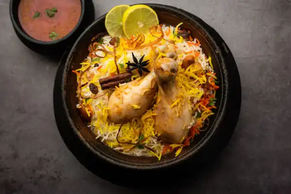 Family Pk Hyderabadi Chicken Biryani