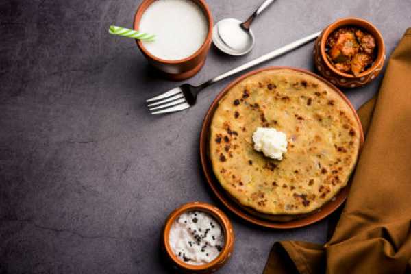 ALOO PARATHA 