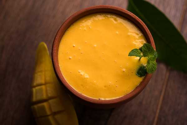 MANGO LASSI