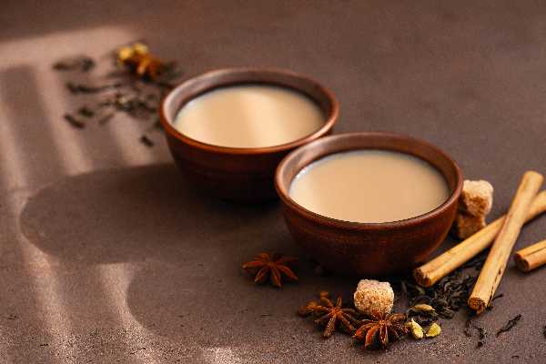 SPICY INDIAN TEA 