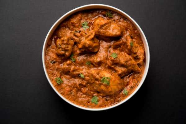 CHICKEN MAKHANI