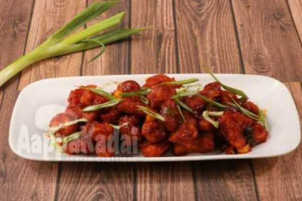 CHILLI CHICKEN