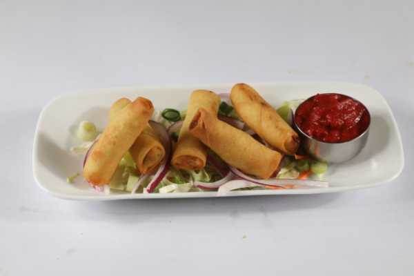 SPRING ROLL (4PCS) 