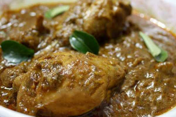 Karaikudi Chicken (Bone-In)