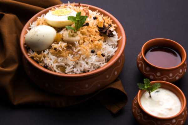Egg Biryani Veg