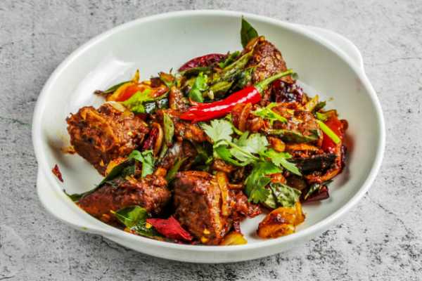Mutton Sukka Varuval Boneless