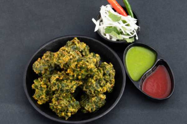 Spinach Pakoda