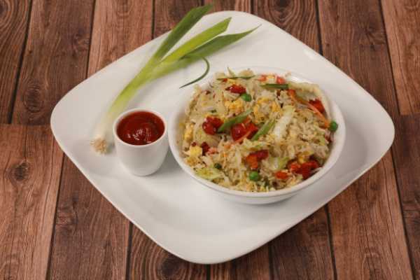 CHICKEN FRIED RICE