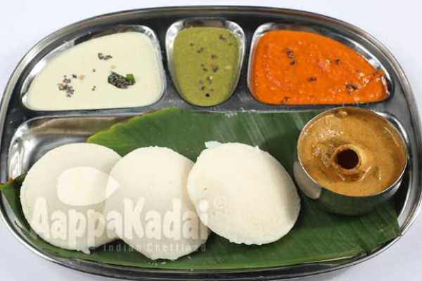 IDLY WITH GOAT CURRY