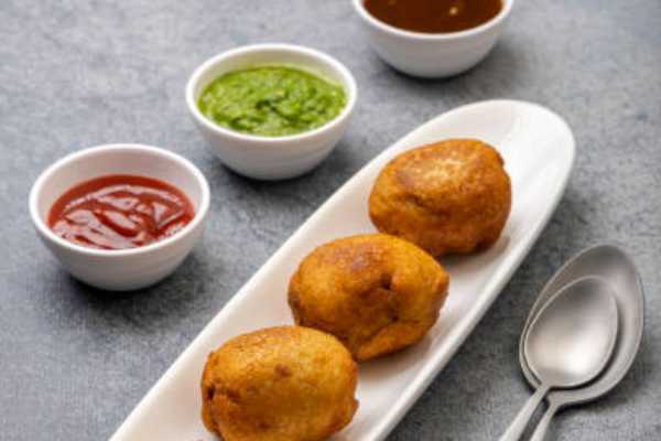 Potato Bajji (3 Pieces)