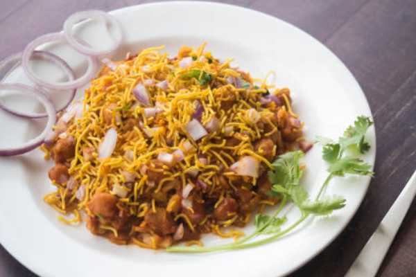 Samosa Chaat