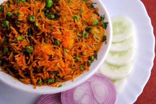 Veg Spicy  Fried Rice (Schezwan)