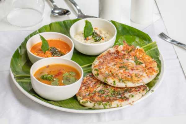 Onion Uthappam