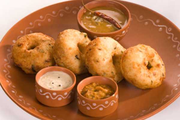 Medu Vada - 2 Pcs