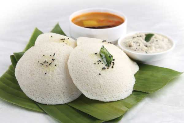 2 Idly + 1 Puri Bhaji