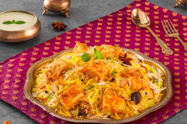 Paneer Veg Dum Biryani Family Pack