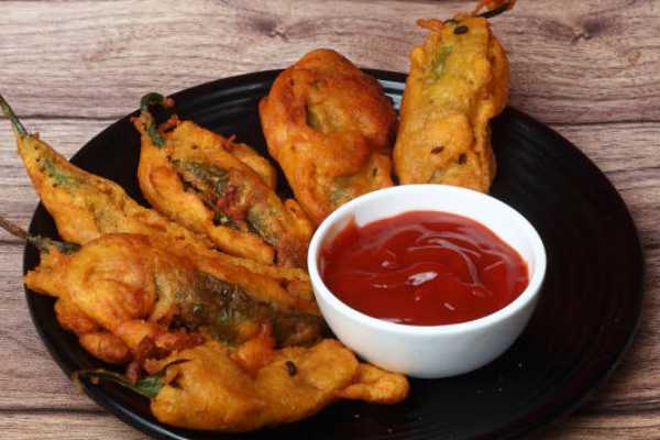 Mirchi Bajji (4peices)