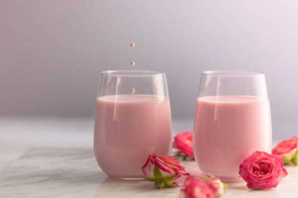 Rose milk