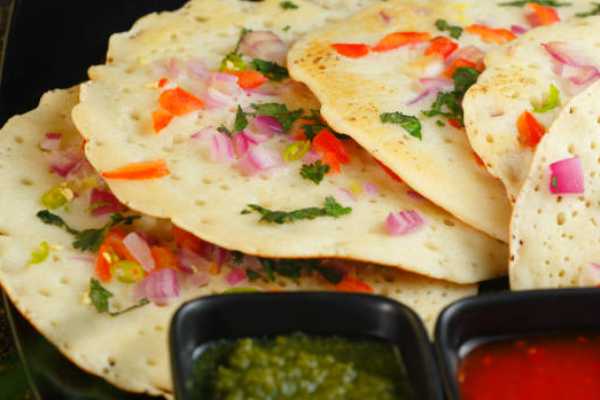 Chilli Onion Uthappam