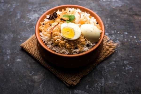 Bucket Vijayawada Egg Biryani/Pulav