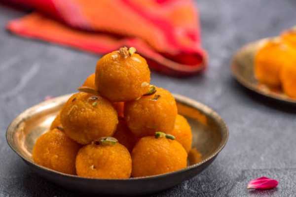 Motichur Laddu