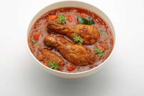 Ulavacharu Chicken Curry