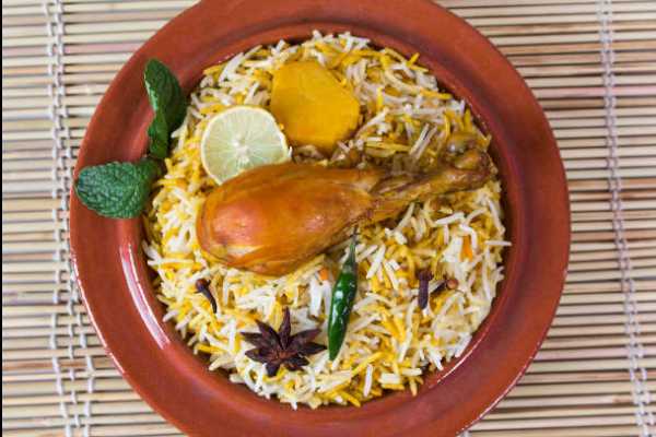 Hyderabad Chicken Dum Biryani  Family