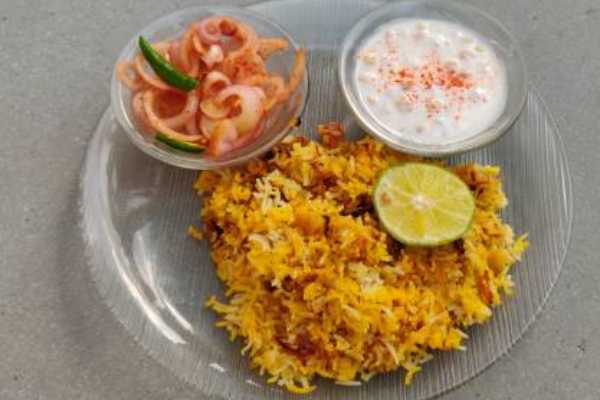 Veg Kheema Pulav Bucket