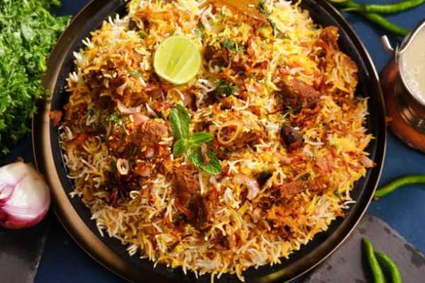Hyderbadi Goat Dum Biryani Tray