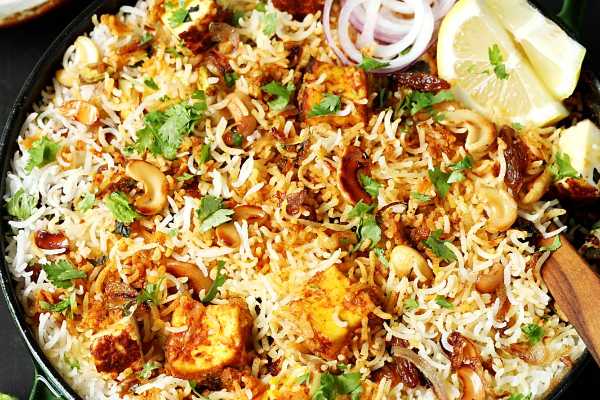 Hyderabadi Paneer Biryani Tray