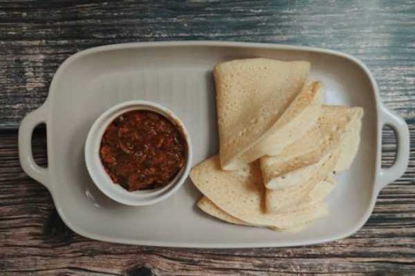 Plain Dosa with mutton curry