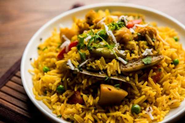 Gutti vankaya pulao (fri-sun)