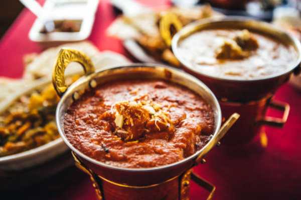 Raagi Sankati - Andhra Chicken Curry