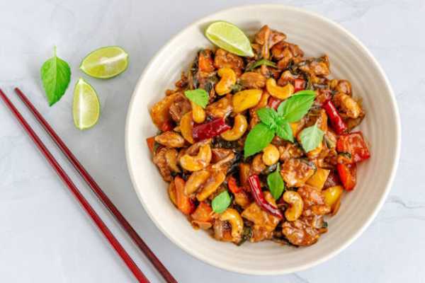Kaju Kodi (Cashew Chicken)