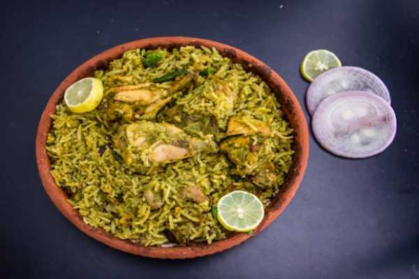 Gongura Chicken Dum Biryani