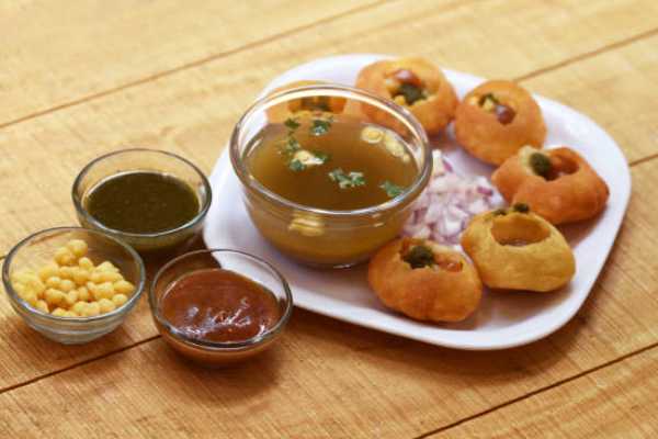 Hyderabadi Panipuri (Fri-Sun evenings)